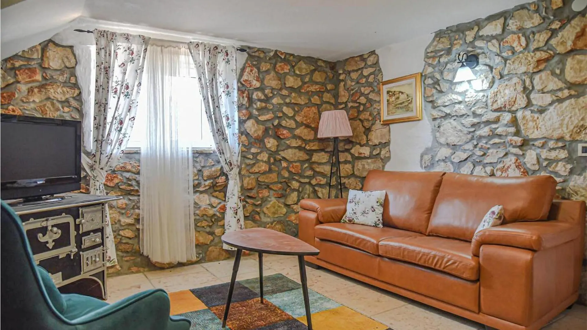 3 Bedroom Gorgeous Home In Moscenicka Draga Holiday home