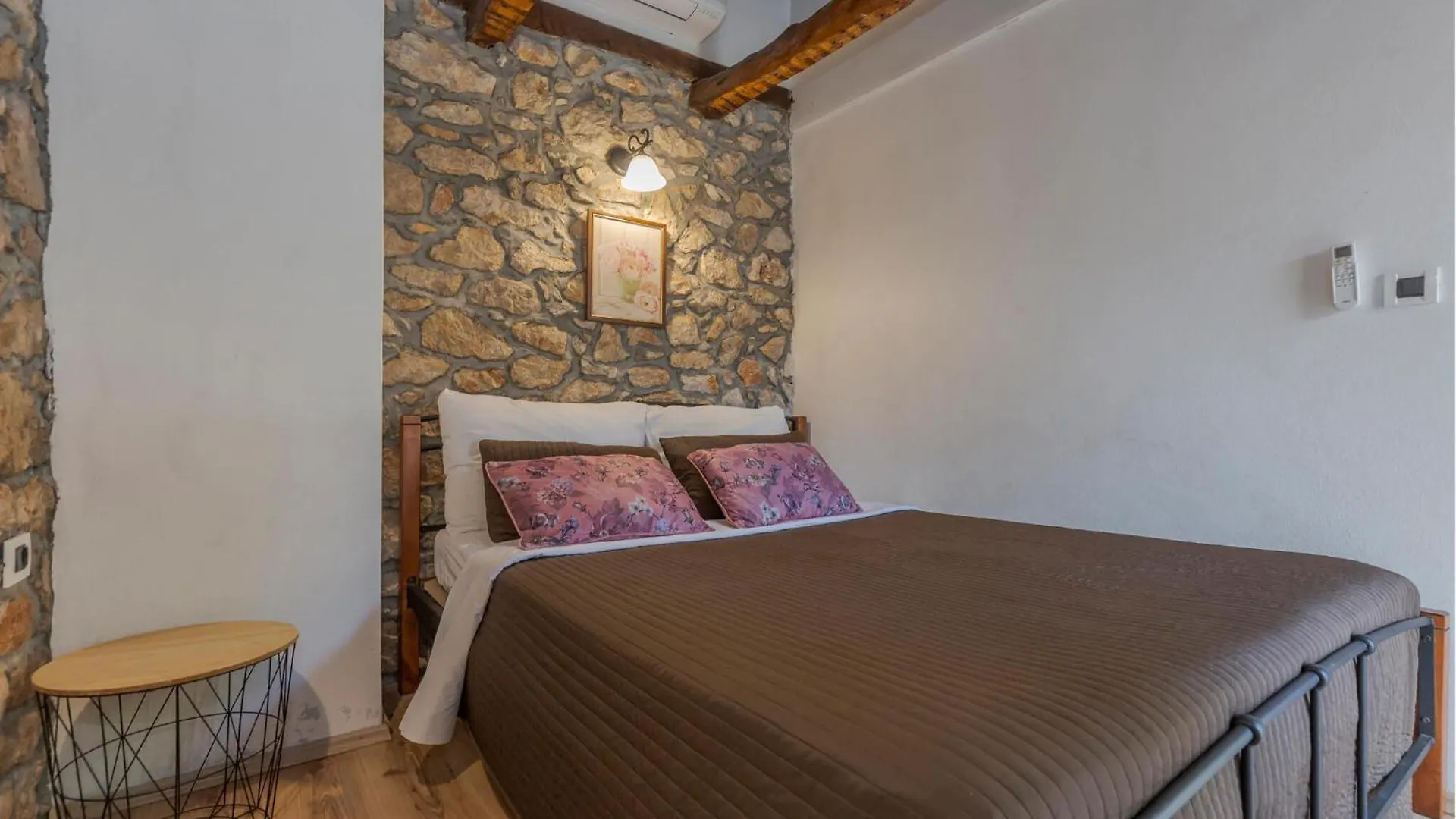 3 Bedroom Gorgeous Home In Moscenicka Draga