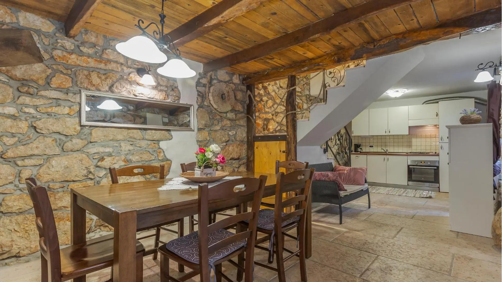Holiday home 3 Bedroom Gorgeous Home In Moscenicka Draga Croatia