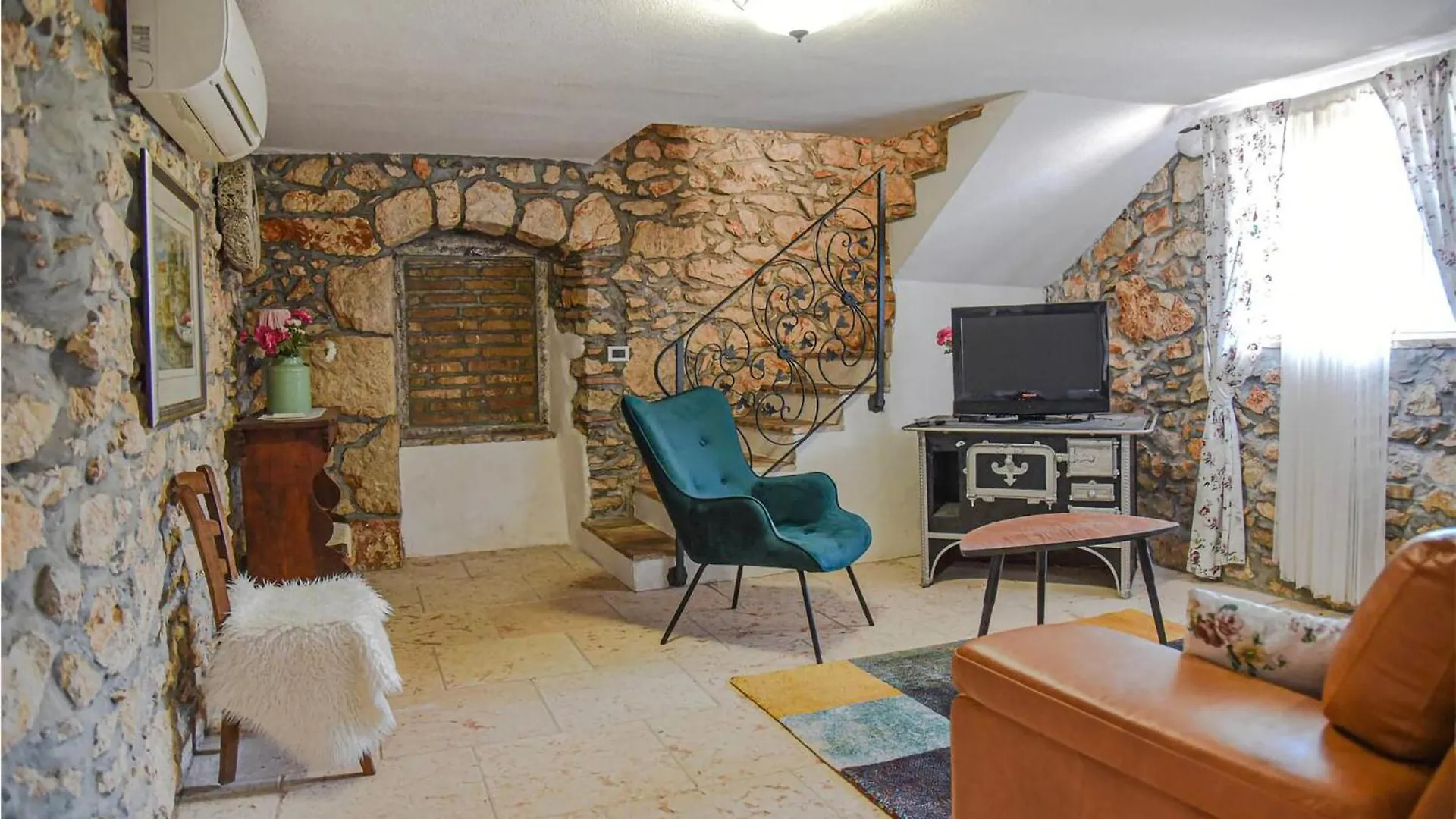 Holiday home 3 Bedroom Gorgeous Home In Moscenicka Draga Croatia